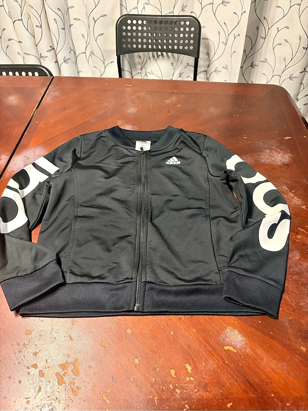 adidas Girls Medium Black & White Track Jacket Like New
